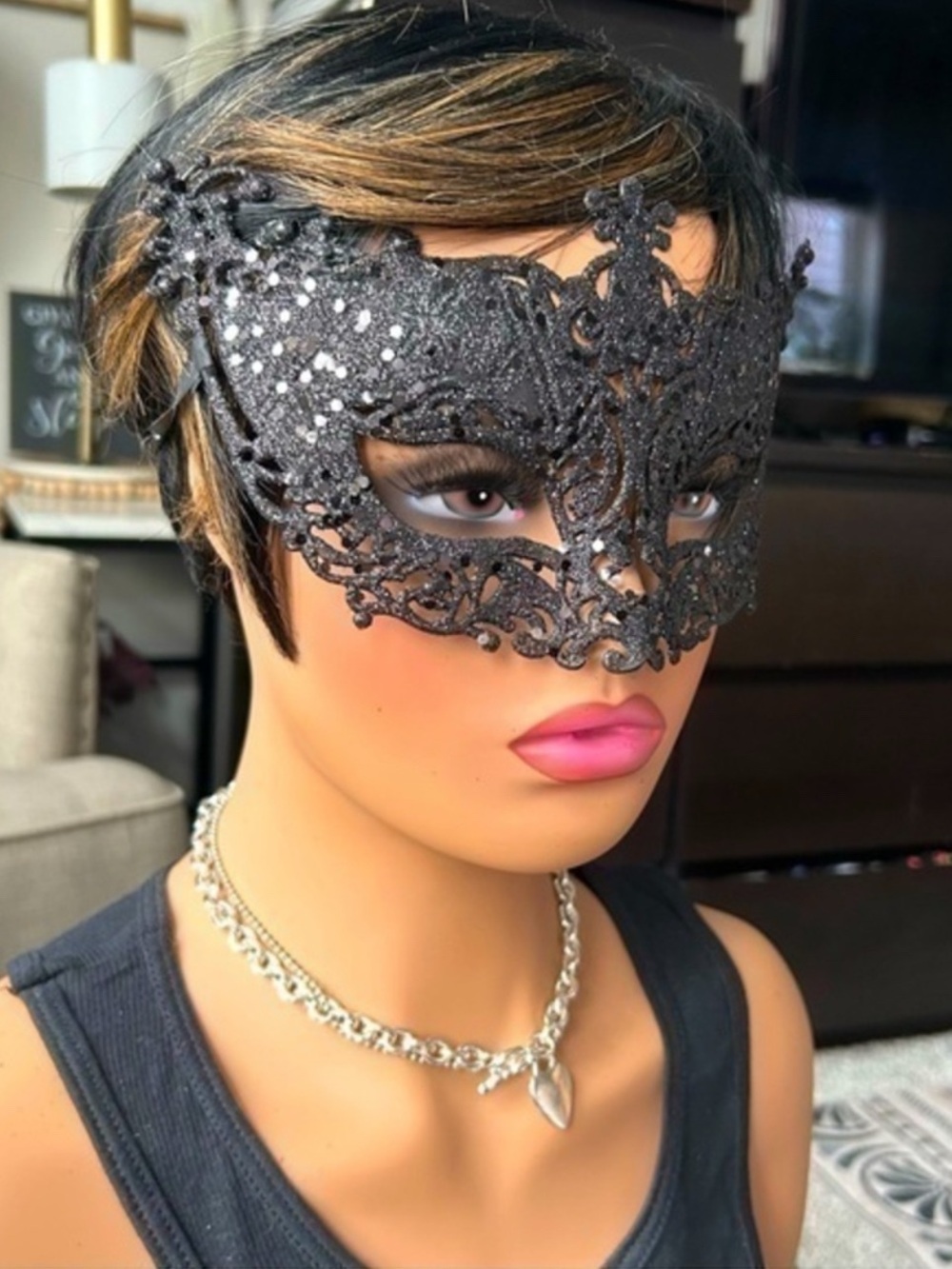 🌸Black Lace Venetian Eye Mask - Elegant Women's Accessory